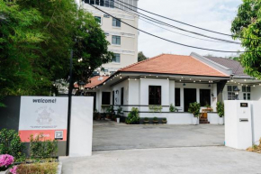 Wang's BnB 4 Bedrooms Villa